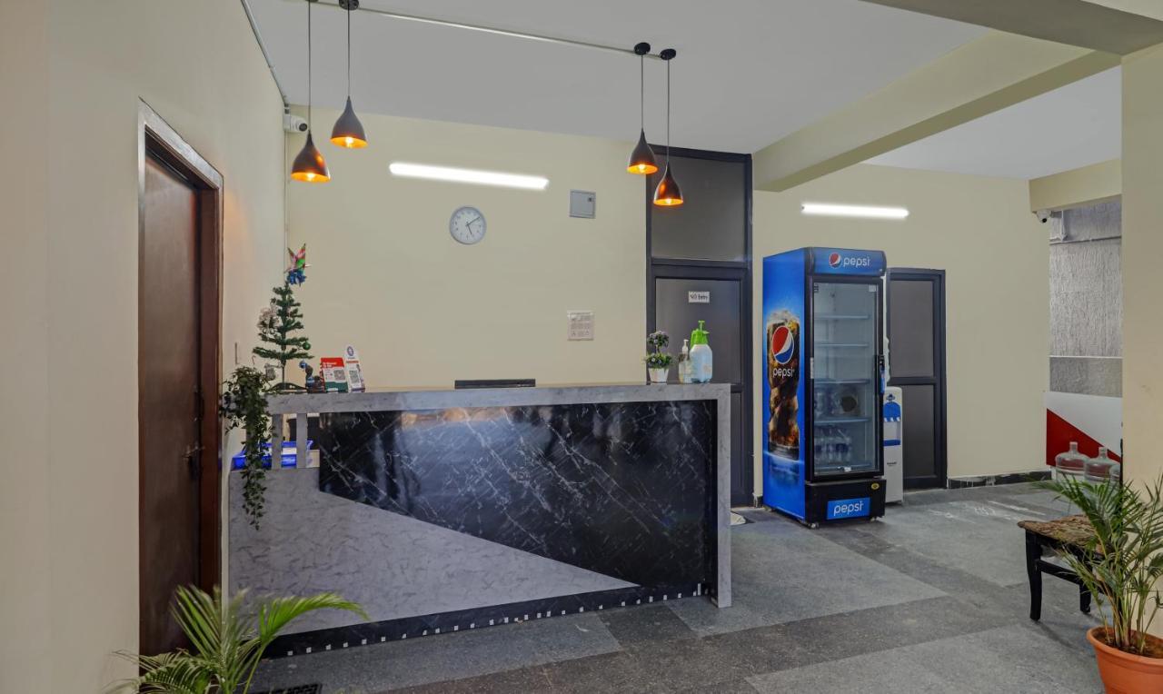 Treebo Trip Airport Pride Inn Hyderabad Eksteriør bilde