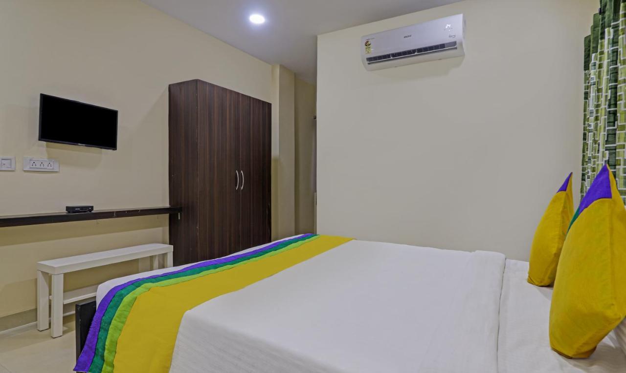 Treebo Trip Airport Pride Inn Hyderabad Eksteriør bilde